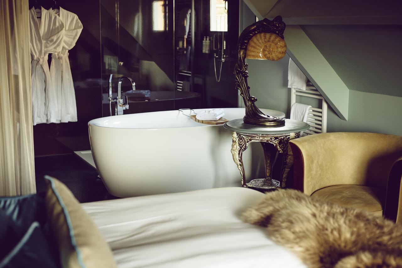 Boutique Hotel Opus One Numansdorp Экстерьер фото